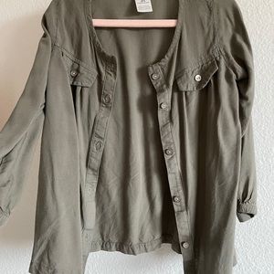 Very soft button down girls shirt